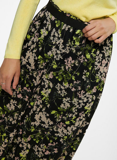 Floral Print Maxi Skirt Black